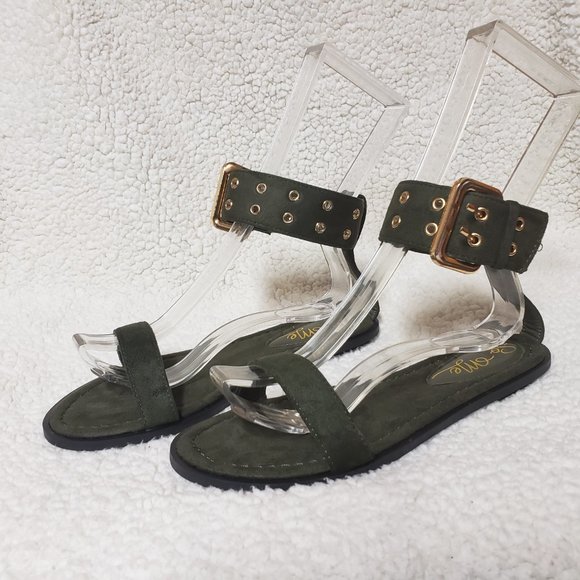 Olive Grommet Detailed Ankle Cuff Flat Sandals - Picture 2 of 7